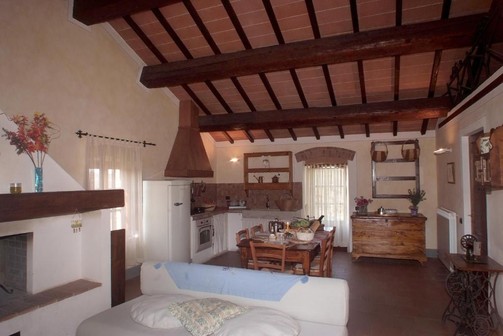 Agriturismo La Provenca キアンチャーノ・テルメ 部屋 写真